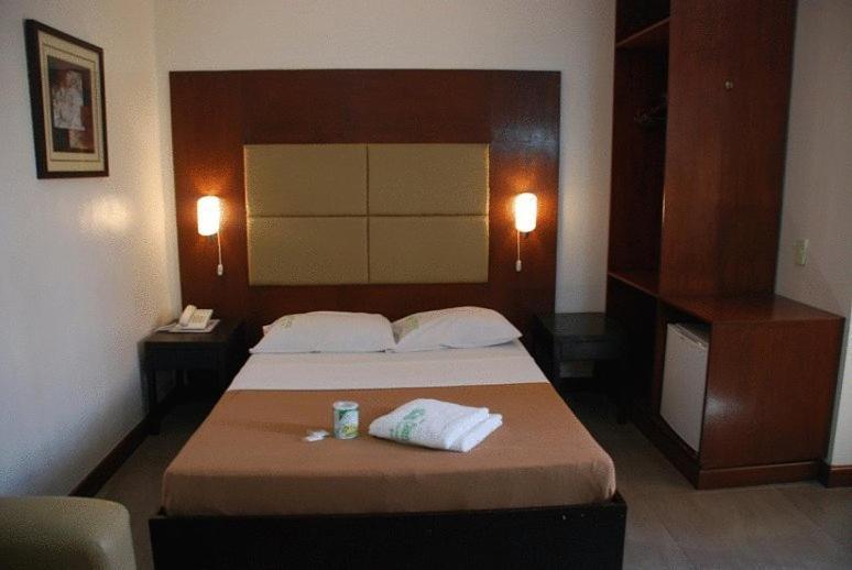 Cebu Century Hotel Ngoại thất bức ảnh